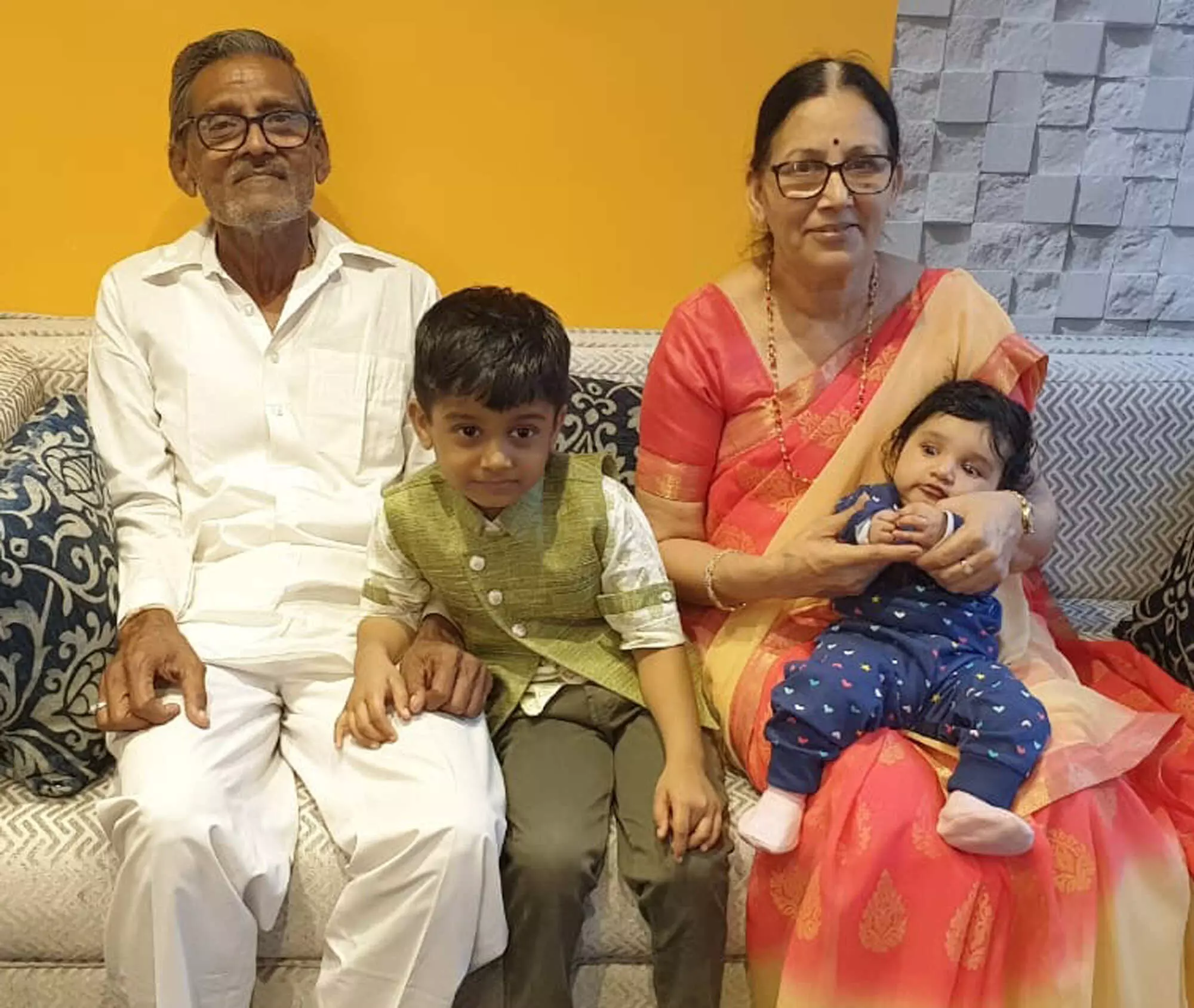 दूसरी कक्षा के अभीर ने बनाया वर्ल्ड रिकार्ड दूसरी कक्षा के अभीर ने बनाया वर्ल्ड रिकार्ड