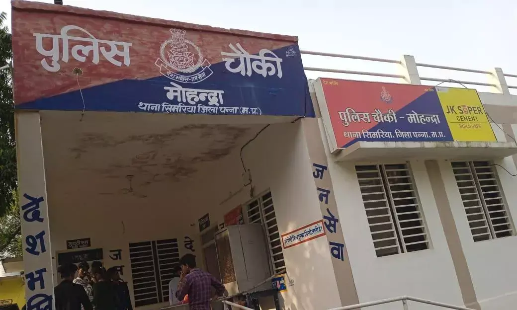 लकवा पीडित बुजुर्ग महिला के साथ दुष्कर्म