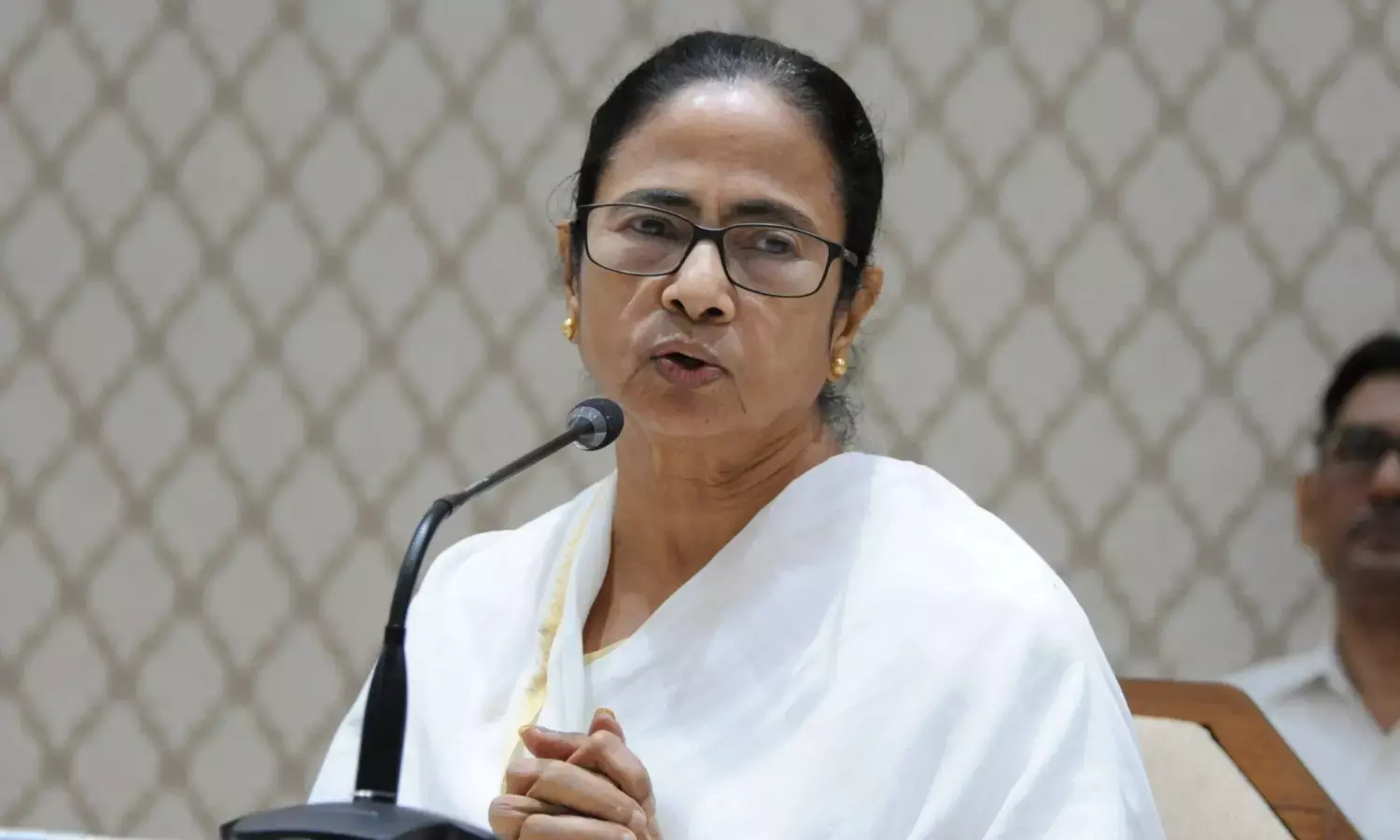 ममता बनर्जी ने एशियाई खेलों में भारतीय पदक विजेताओं को दी बधाई