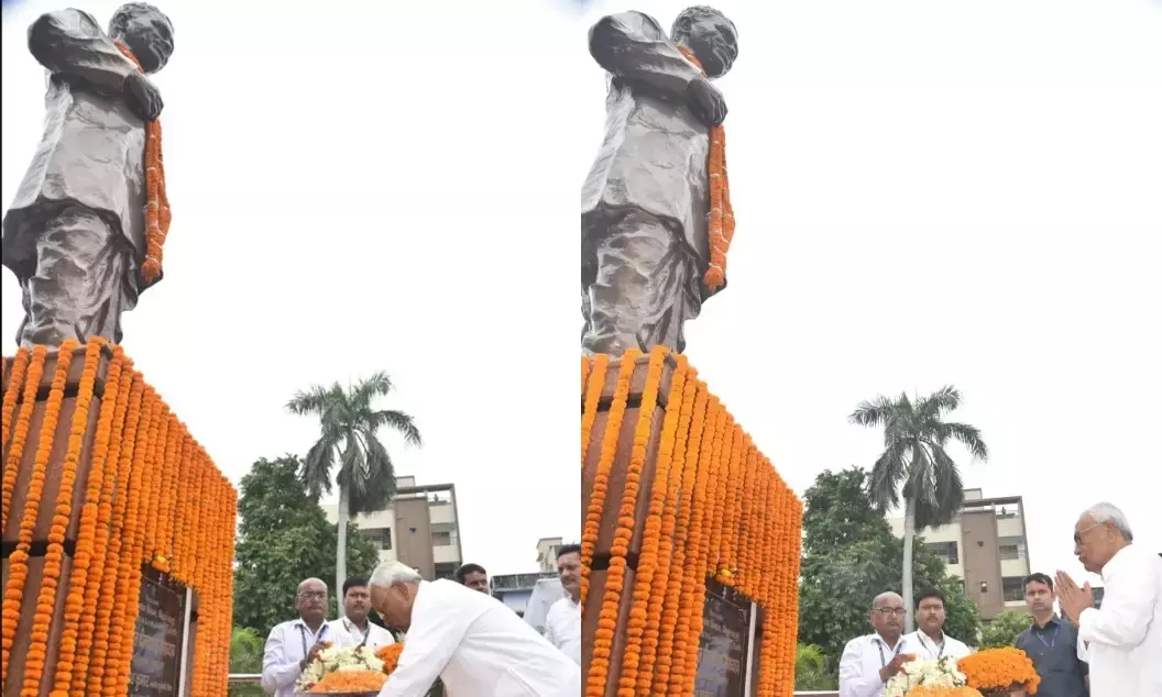 पंडित दीनदयाल उपाध्याय की जयंती समारोह में पहुंचे नीतीश-तेजस्वी, लगने लगे कयास