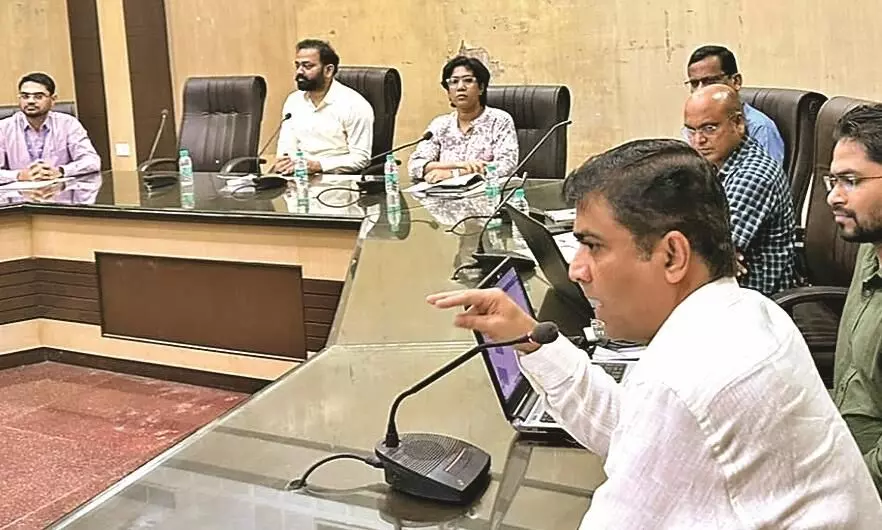 44 पटवारी, 60 कर संग्रहकर्ता और 15 राजस्व निरीक्षक लग 44 पटवारी, 60 कर संग्रहकर्ता और 15 राजस्व निरीक्षक लग