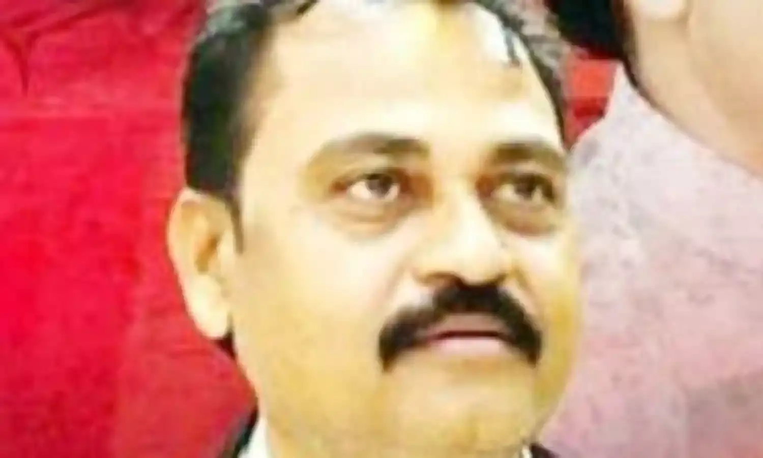 मैग्नीज व्यवसायी की गोली मारकर हत्या
