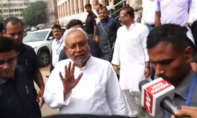 नीतीश कुमार की तिकड़मी चाल में उलझी बिहार की सियासत नीतीश कुमार की तिकड़मी चाल में उलझी बिहार की सियासत