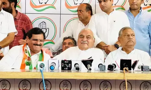 अहीरवाल क्षेत्र में भाजपा को झटका, कांग्रेस में शामिल हुए पूर्व मंत्री जगदीश यादव अहीरवाल क्षेत्र में भाजपा को झटका, कांग्रेस में शामिल हुए पूर्व मंत्री जगदीश यादव