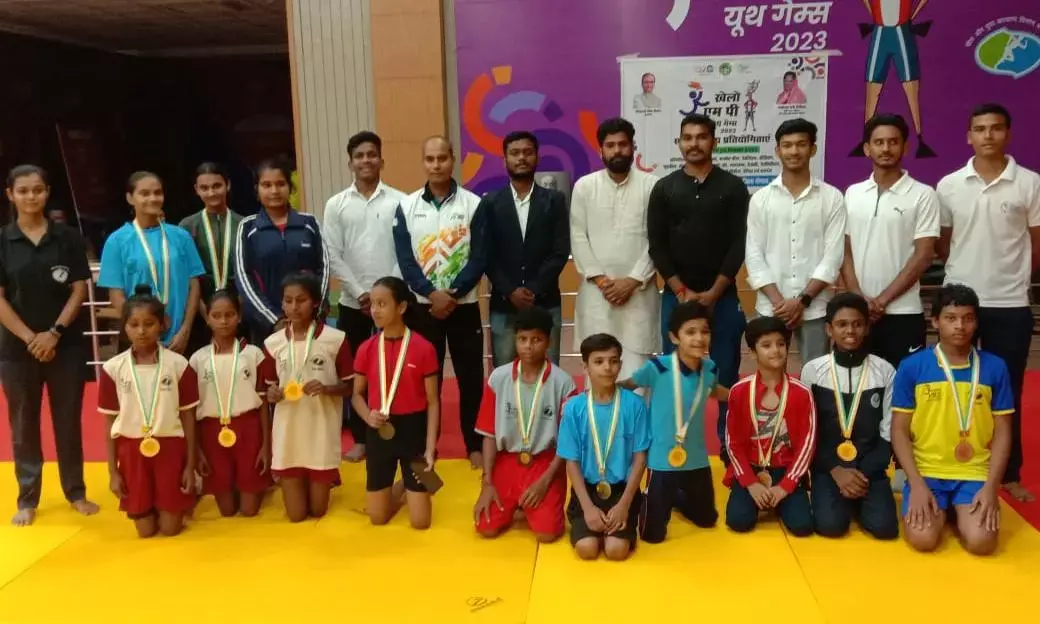 विदिशा जिले के गांव से आए छात्राओं ने मलखंभ स्पोर्ट्स में जीता स्वर्ण पदक