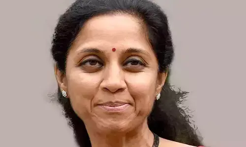 राज्य सरकार प्याज किसानों के प्रति संवेदनशील नहीं- सुप्रिया सुले राज्य सरकार प्याज किसानों के प्रति संवेदनशील नहीं- सुप्रिया सुले