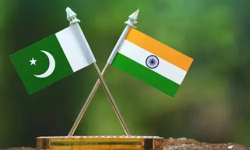 पाकिस्‍तान के चुनावी मौसम में भारत का मुद्दा गरम, जम्‍मू-कश्‍मीर को बेचने के लिए निशाने पर इमरान