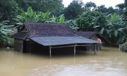 वियतनाम में बाढ़ से 9 लोगों की मौत