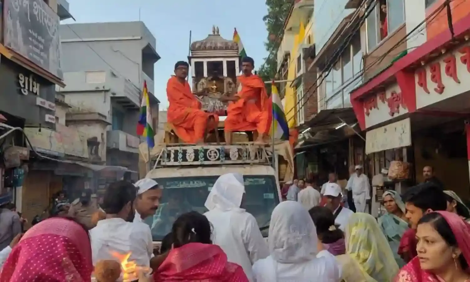 पर्युषण पर्व के समापन पर पन्ना नगर में धूमधाम से निकली शोभायात्रा