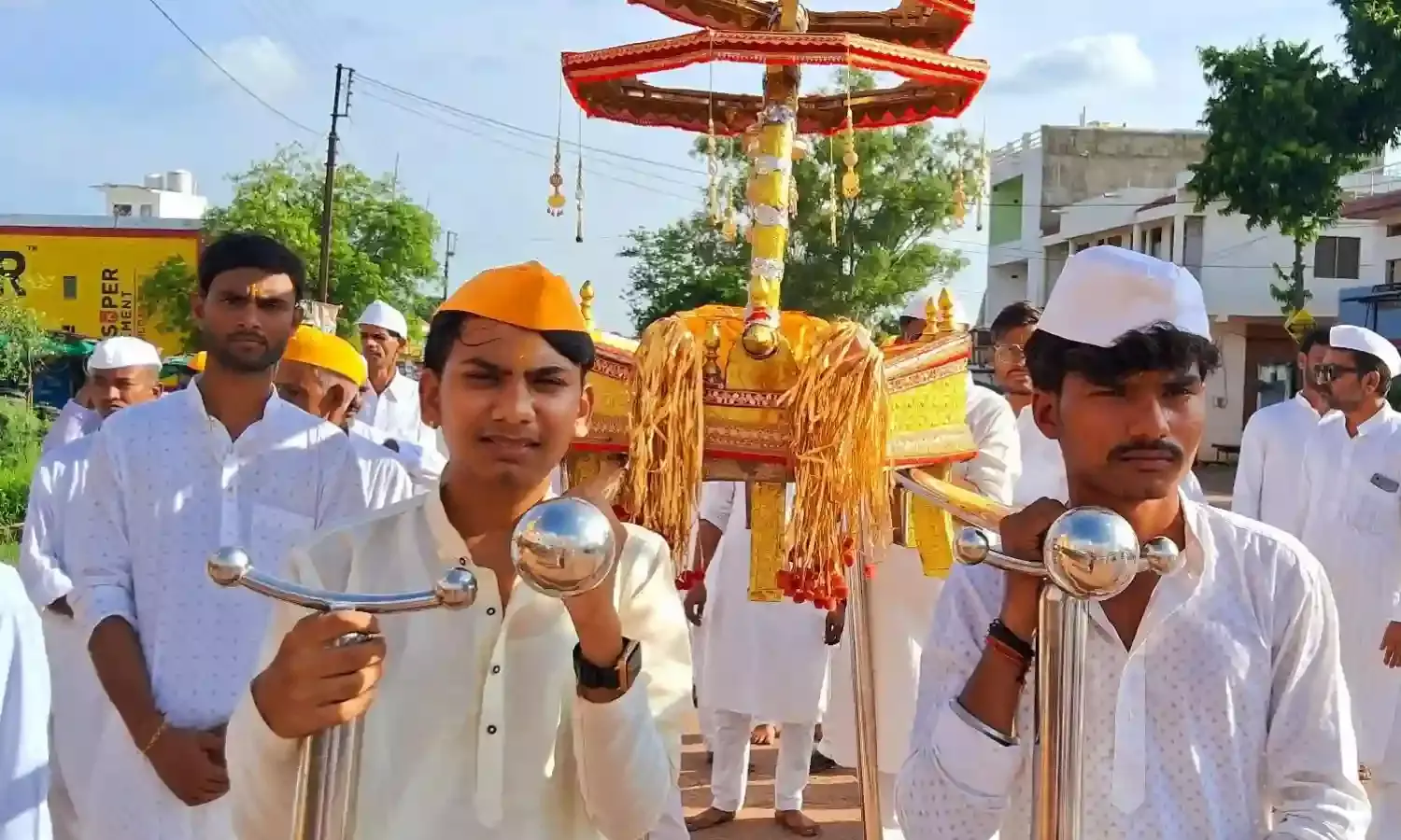 शोभायात्रा के साथ पर्युषण पर्व का हुआ समापन