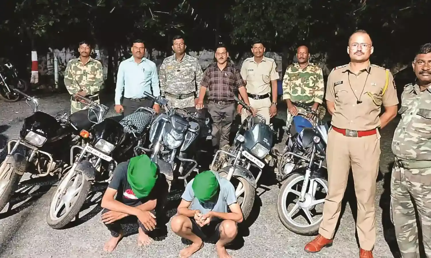 चोरी की पांच दोपहिया के साथ दो युवक गिरफ्तार