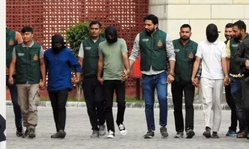 दिल्ली पुलिस ने एनआईए के मोस्ट वांटेड आतंकी शाहनवाज को गिरफ्तार किया, पाक आईएसआई कनेक्शन का खुलासा दिल्ली पुलिस ने एनआईए के मोस्ट वांटेड आतंकी शाहनवाज को गिरफ्तार किया, पाक आईएसआई कनेक्शन का खुलासा