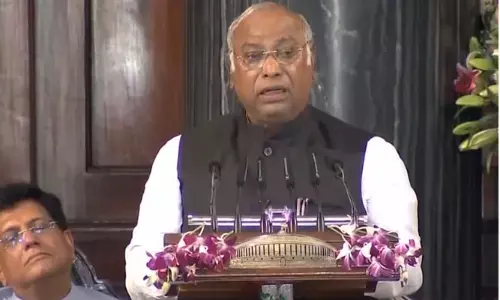 खड़गे ने महाराष्ट्र के सरकारी अस्पताल में 24 मरीजों की मौत पर जताया शोक जताया, जांच की मांग