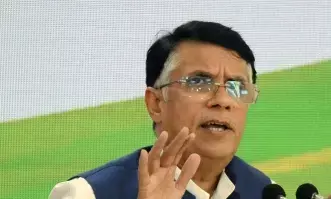 कांग्रेस ने पत्रकारों के आवासों की तलाशी को सरकार की ध्यान भटकाने वाली रणनीति बताया