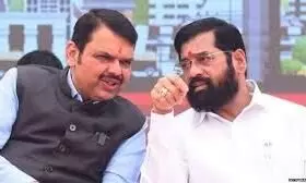 शिंदे और भाजपा के विधायकों ने मंत्री बनने की आशा छोड़ी, चुनाव तैयारियों में जुटे शिंदे और भाजपा के विधायकों ने मंत्री बनने की आशा छोड़ी, चुनाव तैयारियों में जुटे