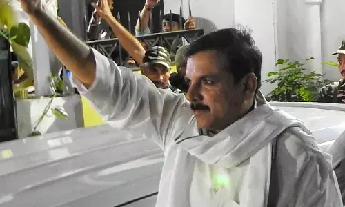 आप सांसद संजय सिंह की गिरफ्तारी पर विपक्ष ने भाजपा सरकार की आलोचना की आप सांसद संजय सिंह की गिरफ्तारी पर विपक्ष ने भाजपा सरकार की आलोचना की