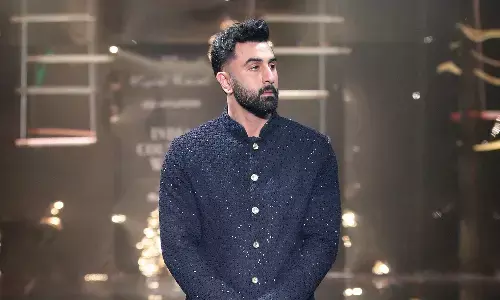 ईडी ने महादेव बुक्स मनी लॉन्ड्रिंग मामले में बॉलीवुड अभिनेता रणबीर कपूर को समन भेजा ईडी ने महादेव बुक्स मनी लॉन्ड्रिंग मामले में बॉलीवुड अभिनेता रणबीर कपूर को समन भेजा