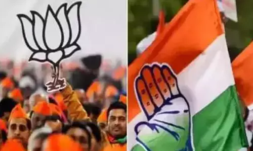 इंदौर में चल रहा सियासी दांव पेंचों का सिलसिला, भाजपा अपना रही स्वास्थ्य सेवा का दांव तो कांग्रेस कर रही कथा का प्रचार