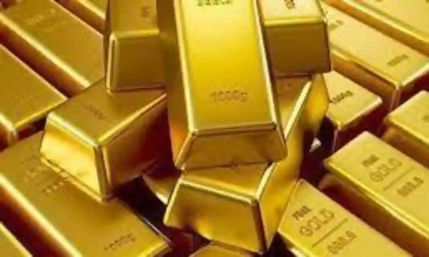विमानतल पर कस्टम्स विभाग ने जब्त किया 72 लाख रुपए का सोना