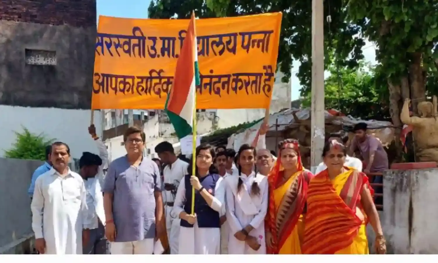 रानी दुर्गावती एवं रोशनलाल जी की जन्मजयंती पर आयोजित विभिन्न कार्यक्रम