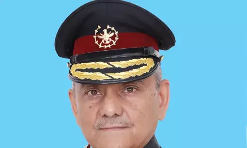 नई विकलांगता पेंशन से पूर्व सैनिको को नुकसान नहीं : सीडीएस जनरल अनिल चौहान नई विकलांगता पेंशन से पूर्व सैनिको को नुकसान नहीं : सीडीएस जनरल अनिल चौहान