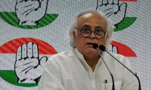 मनरेगा की मांग को हतोत्साहित करने को सरकार डिजिटलीकरण पर दे रही जोर मनरेगा की मांग को हतोत्साहित करने को सरकार डिजिटलीकरण पर दे रही जोर