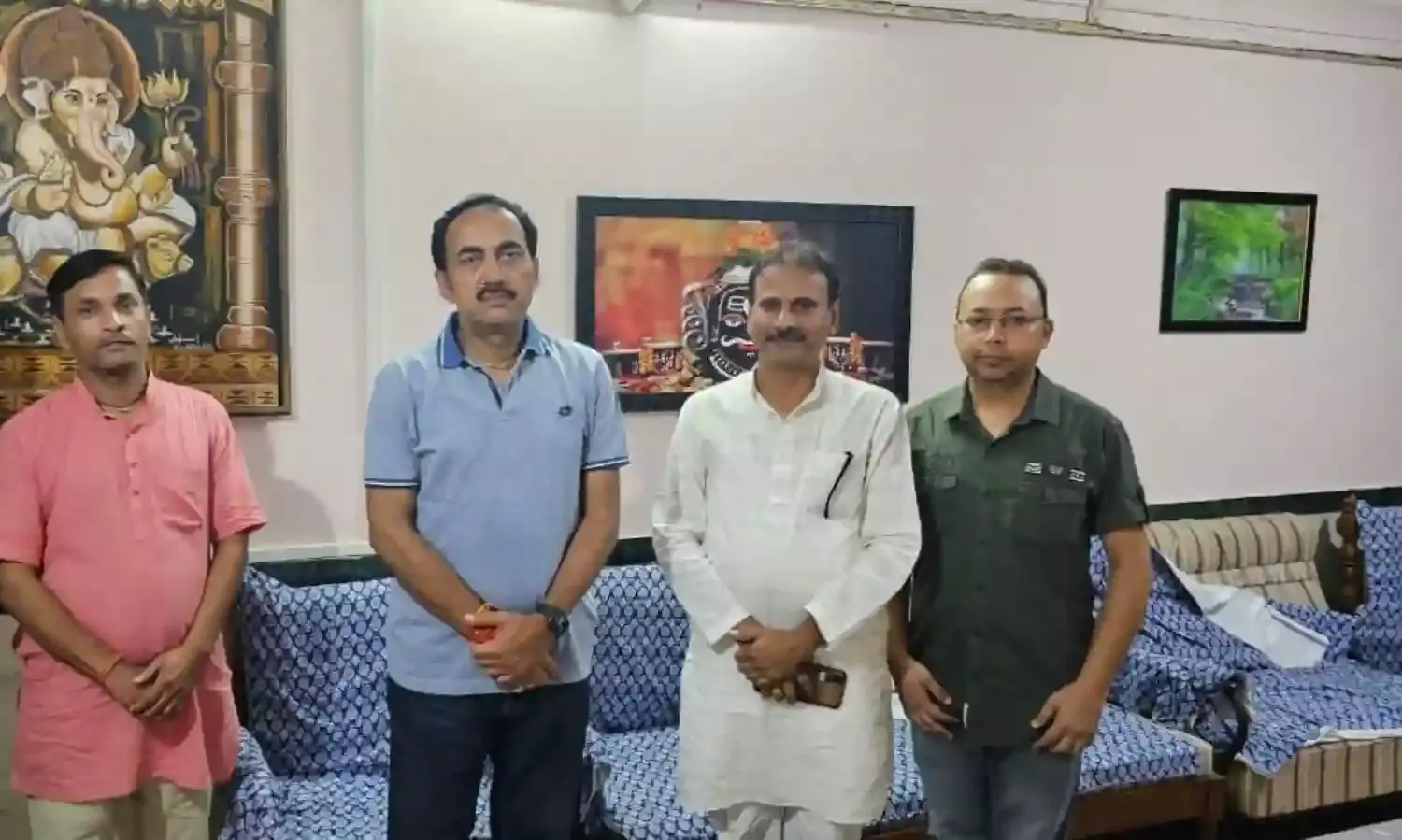 खेल अधिकारी के स्थानांतरण पर मंत्री के प्रति जताया आभार