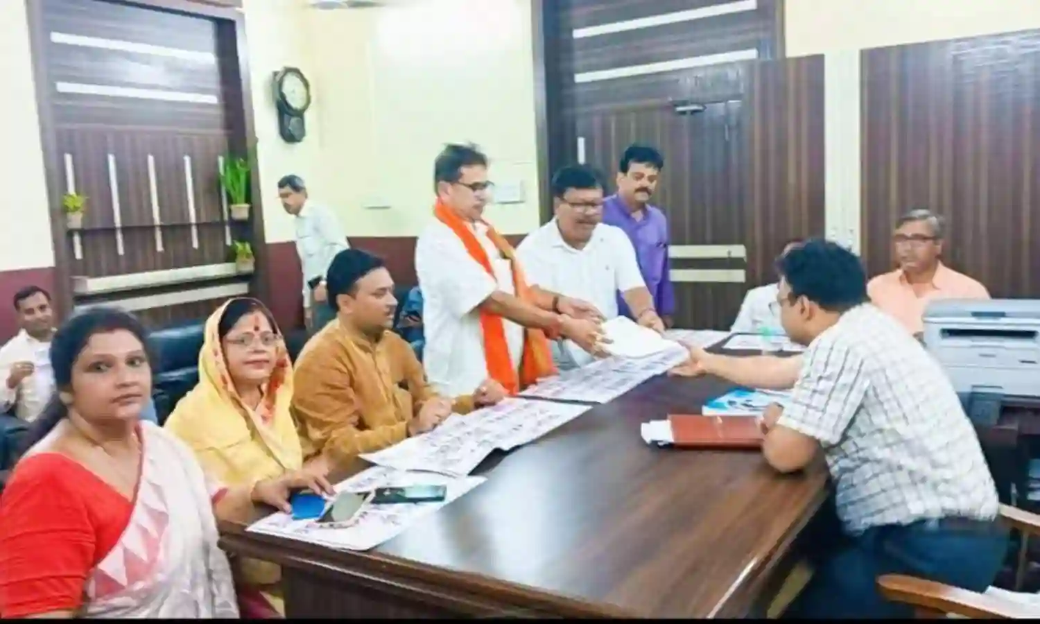 नगर पालिका उपाध्यक्ष श्रीमती आशा गुप्ता ने किया बेस्ट बंगाल का दौरा