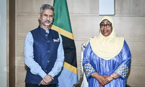 जयशंकर ने तंजानिया के राष्ट्रपति से की मुलाकात  जयशंकर ने तंजानिया के राष्ट्रपति से की मुलाकात