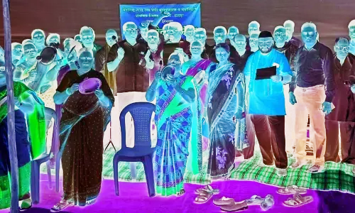 जिप के सैकड़ों सेवानिवृत्त शिक्षकों ने किया थालीनाद जिप के सैकड़ों सेवानिवृत्त शिक्षकों ने किया थालीनाद