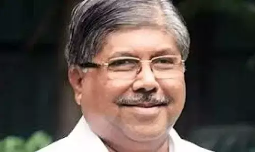 नई शिक्षा नीति लागू न करने वाले विश्वविद्यालयों पर होगी कार्रवाई नई शिक्षा नीति लागू न करने वाले विश्वविद्यालयों पर होगी कार्रवाई