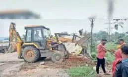 अंबाझरी परिसर में अवैध निर्माण से आई शहर में बाढ़