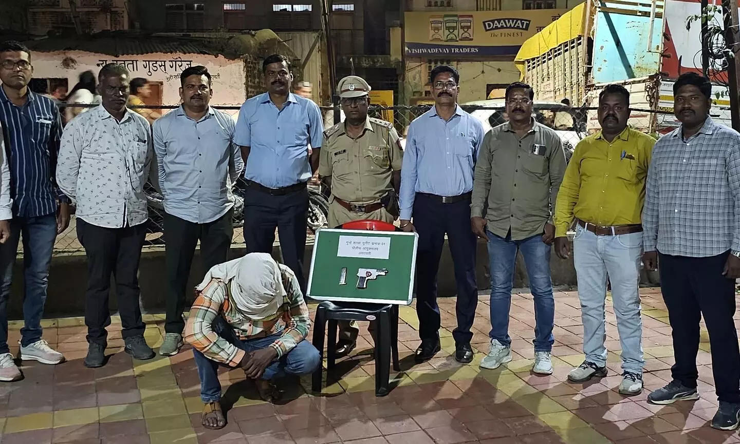 देसी पिस्तौल बेचने निकला युवक गिरफ्तार देसी पिस्तौल बेचने निकला युवक गिरफ्तार