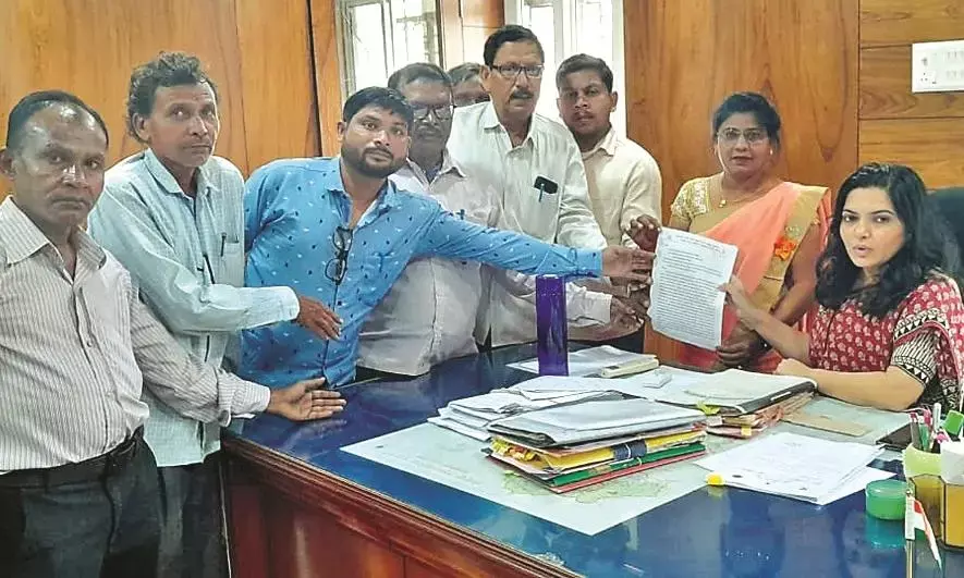 सरकारी नीतियों से नाराज वामदलों ने मनाया विरोध दिवस