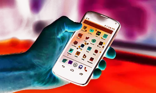 झांसे में आकर एप डाउनलोड करना पड़ा महंगा झांसे में आकर एप डाउनलोड करना पड़ा महंगा