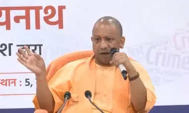 इजराइल-फिलिस्तीन मामले में बयान से उन्माद फैलाने वालों के खिलाफ करें कठोर कार्रवाई : योगी इजराइल-फिलिस्तीन मामले में बयान से उन्माद फैलाने वालों के खिलाफ करें कठोर कार्रवाई : योगी