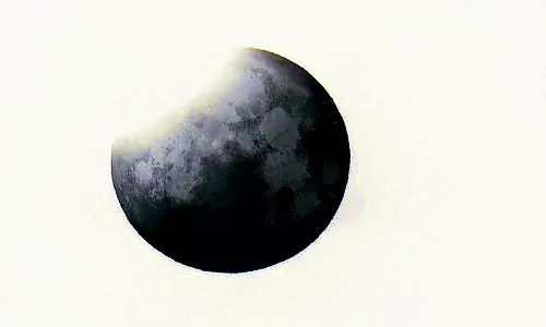 कल कंकणाकृति सूर्य ग्रहण, 28 को चंद्र ग्रहण