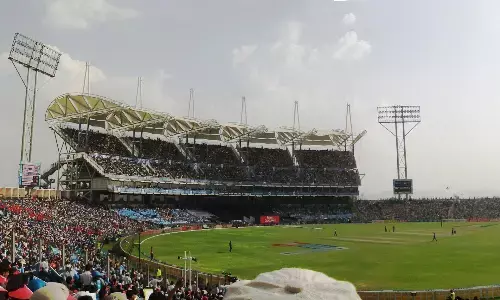 27 साल बाद वर्ल्डकप के मैच, टिकट न मिलने से क्रिकेट प्रेमियों में नाराजगी 27 साल बाद वर्ल्डकप के मैच, टिकट न मिलने से क्रिकेट प्रेमियों में नाराजगी