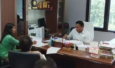 दीपावली के पहले स्वास्थ्य सचिव ने एनएचएम कर्मियों को बड़ा तोहफा दिया