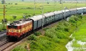 दिवाली-छठ पूजा के लिए 20 एसी स्पेशल ट्रेन चलाएगी मध्य रेलवे