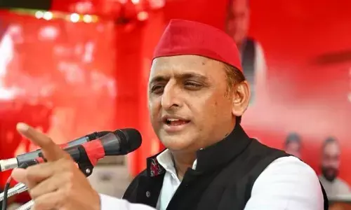 चुनाव के समय भाजपा भी कर सकती है जातीय जनगणना की मांग : अखिलेश यादव चुनाव के समय भाजपा भी कर सकती है जातीय जनगणना की मांग : अखिलेश यादव
