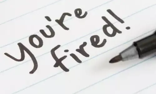 पिछले 2 वर्षों से हर घंटे 23 तकनीकी कर्मचारियों की नौकरी गई, भविष्य में और छंटनी तय पिछले 2 वर्षों से हर घंटे 23 तकनीकी कर्मचारियों की नौकरी गई, भविष्य में और छंटनी तय