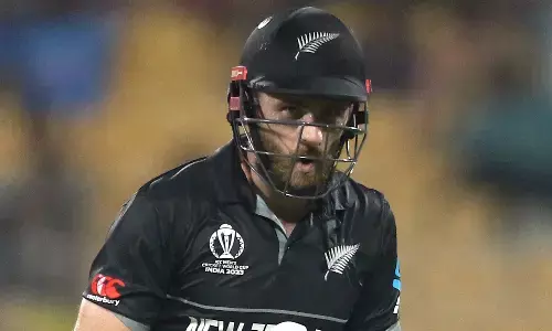 केन विलियमसन के बाएं अंगूठे में फ्रैक्चर; टॉम ब्लंडेल को कवर के रूप में बुलाया गया केन विलियमसन के बाएं अंगूठे में फ्रैक्चर; टॉम ब्लंडेल को कवर के रूप में बुलाया गया