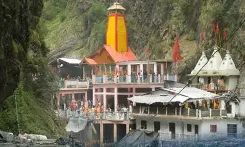 गंगोत्री धाम के कपाट 14 नवंबर को सुबह अभिजीत महूर्त में 11बजकर 45 मिनट पर शीतकाल के लिए बंद होंगे