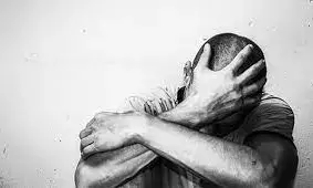 सॉरी मम्मी-पापा मैं आपको छोड़कर जा रहा हूं कहकर बेटे ने कर ली खुदकुशी सॉरी मम्मी-पापा मैं आपको छोड़कर जा रहा हूं कहकर बेटे ने कर ली खुदकुशी