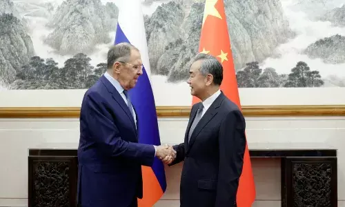 वांग यी ने रूसी विदेश मंत्री से मुलाकात की