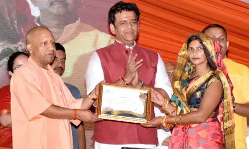 छह वर्ष पहले चरम पर थी अराजकता, प्रदेश में होते थे दंगे : मुख्यमंत्री योगी छह वर्ष पहले चरम पर थी अराजकता, प्रदेश में होते थे दंगे : मुख्यमंत्री योगी