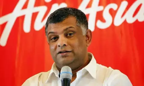 एयर एशिया के सीईओ की शर्टलेस मसाज वाली तस्वीर से लिंक्डइन पर विवाद