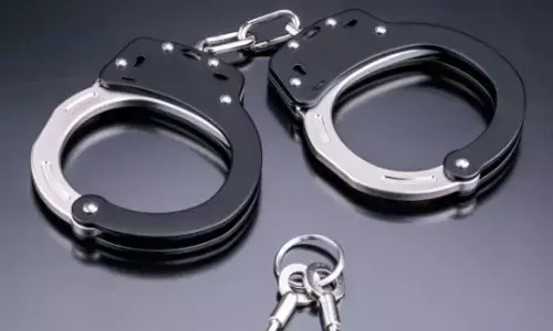 तमिलनाडु में बच्चों की बिक्री रैकेट मामले में महिला गिरफ्तार तमिलनाडु में बच्चों की बिक्री रैकेट मामले में महिला गिरफ्तार