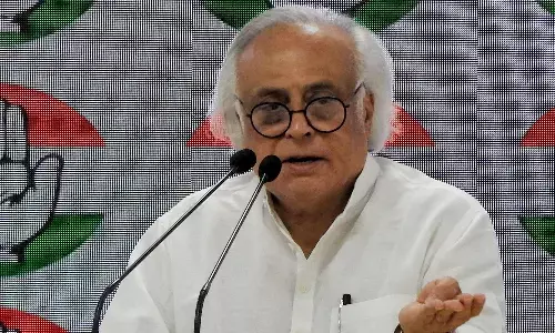 महंगाई पर काबू पाने में नाकाम पीएम मोदी, जनता रिटायरमेंट देने को तैयार महंगाई पर काबू पाने में नाकाम पीएम मोदी, जनता रिटायरमेंट देने को तैयार